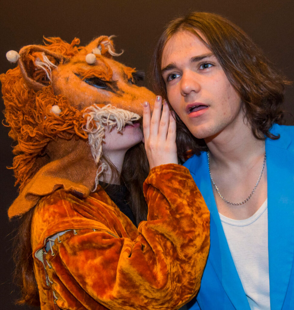 kunstgenuss-braucht-bildung-verein-zeno-stanek-schulklassen-theaterworkshop-proben kunstgenuss-braucht-bildung-verein-zeno-stanek-schulklassen-theaterworkshop-proben